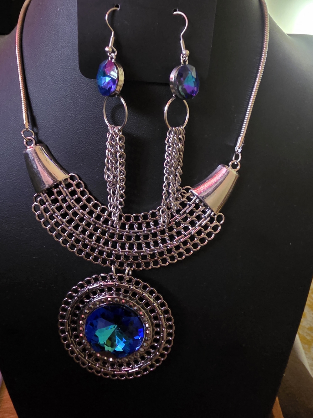 paparazzi Silver-Tone Necklace & Earrings with Iridescent Blue-Green Crystals